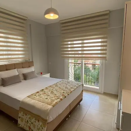 Villa ölüdenizde Kiralık Eşyalı Müstakil Havuzlu 4+1